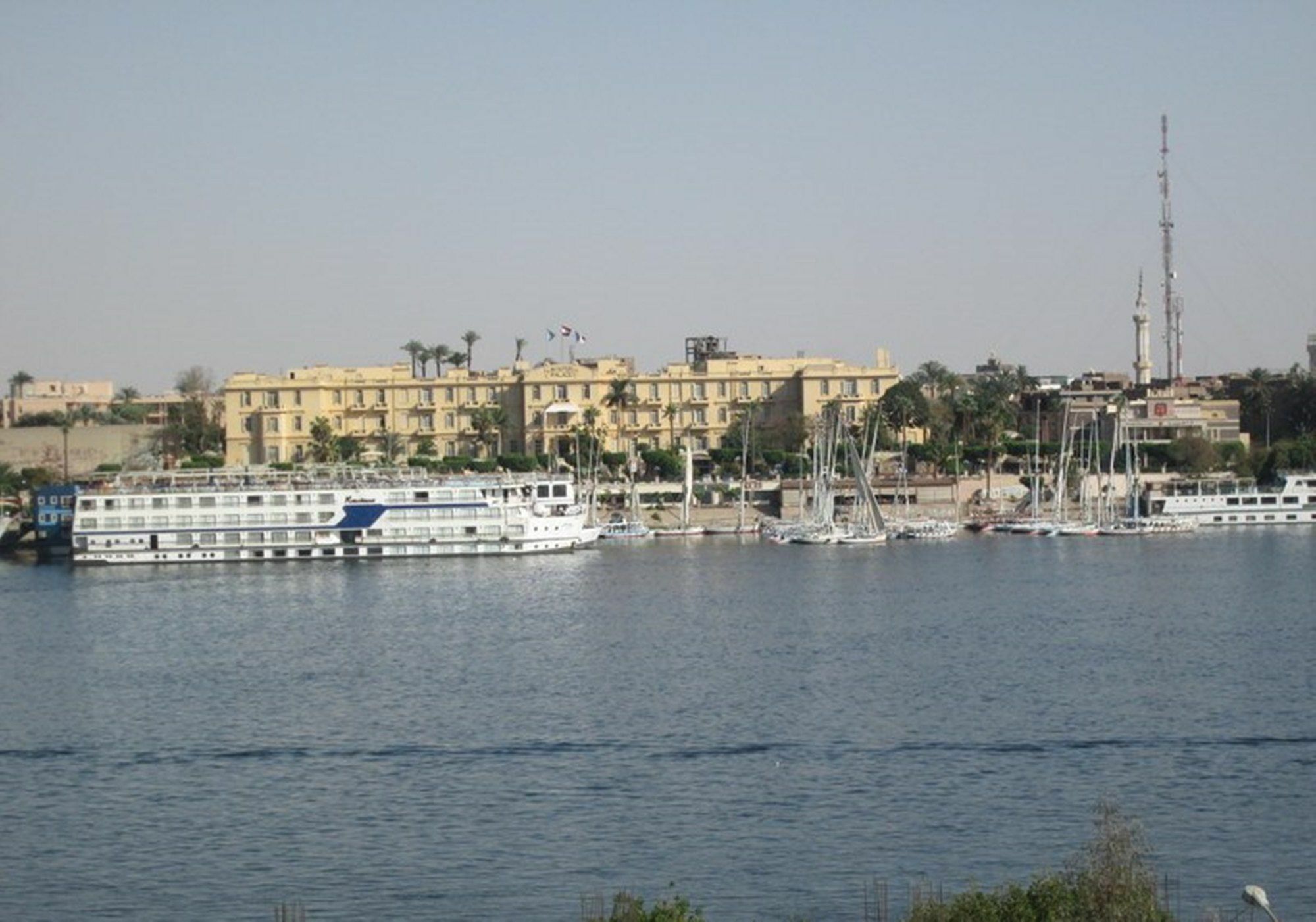 Nile Paradise Apartments Luxor Eksteriør bilde